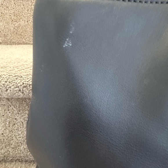 DKNY Gray Genuine Leather Bag With Handles - Picture 8 of 10